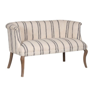 Old Fashioned Love Seat 002